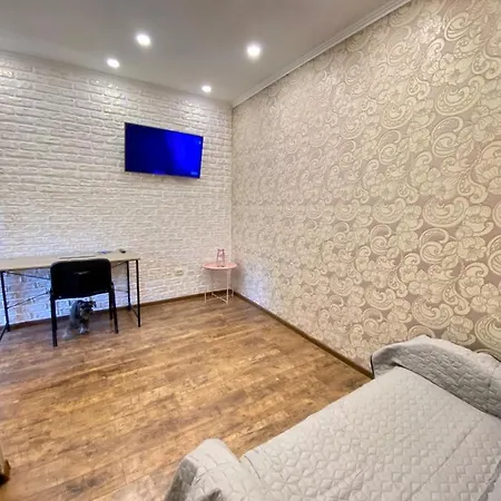 Two-level In The Center